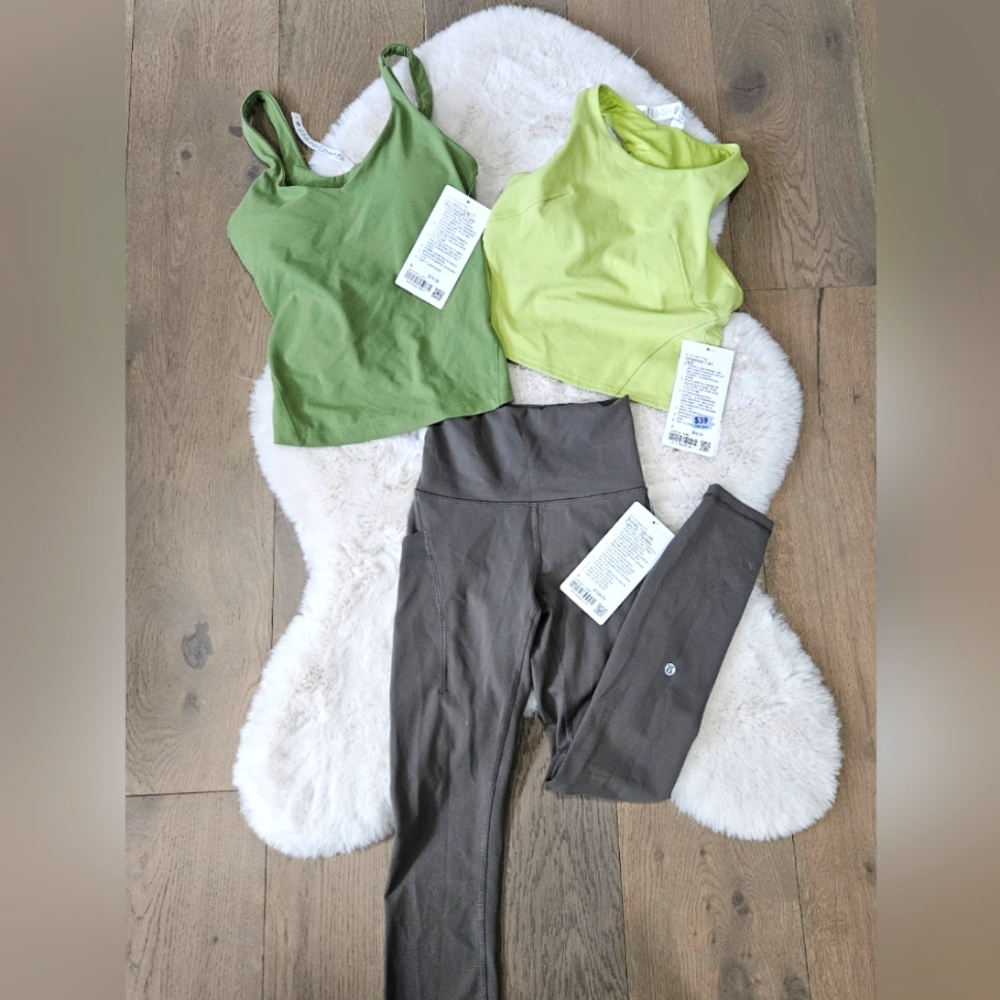 Lululemon NWT wunder train pants + tank bra top set size 2/4